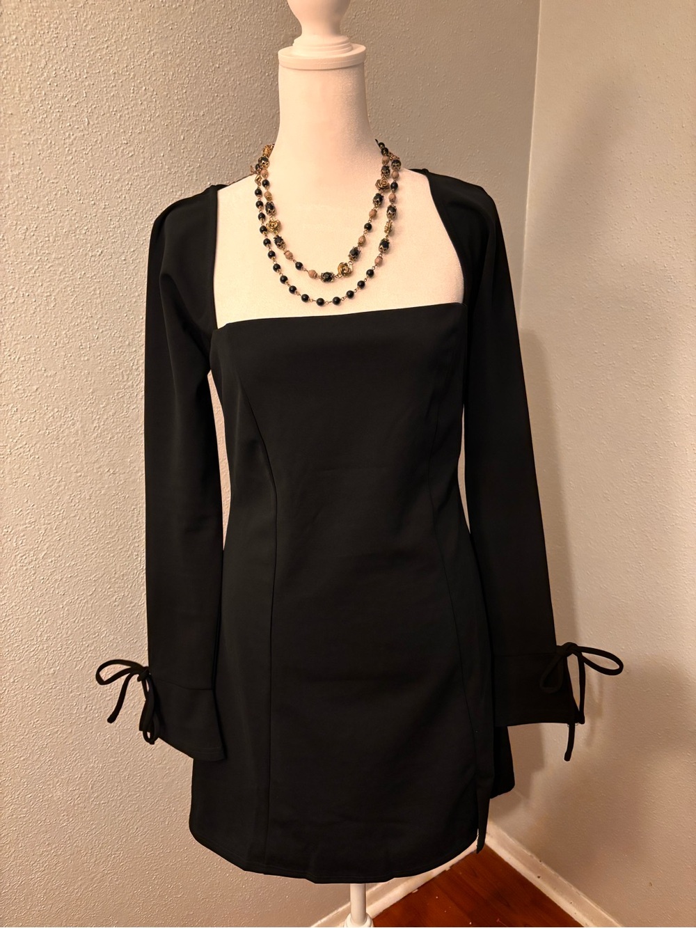 Lulus  Black Long-Sleeve Square-Neck Mini Dress Evening Party Event Y2K